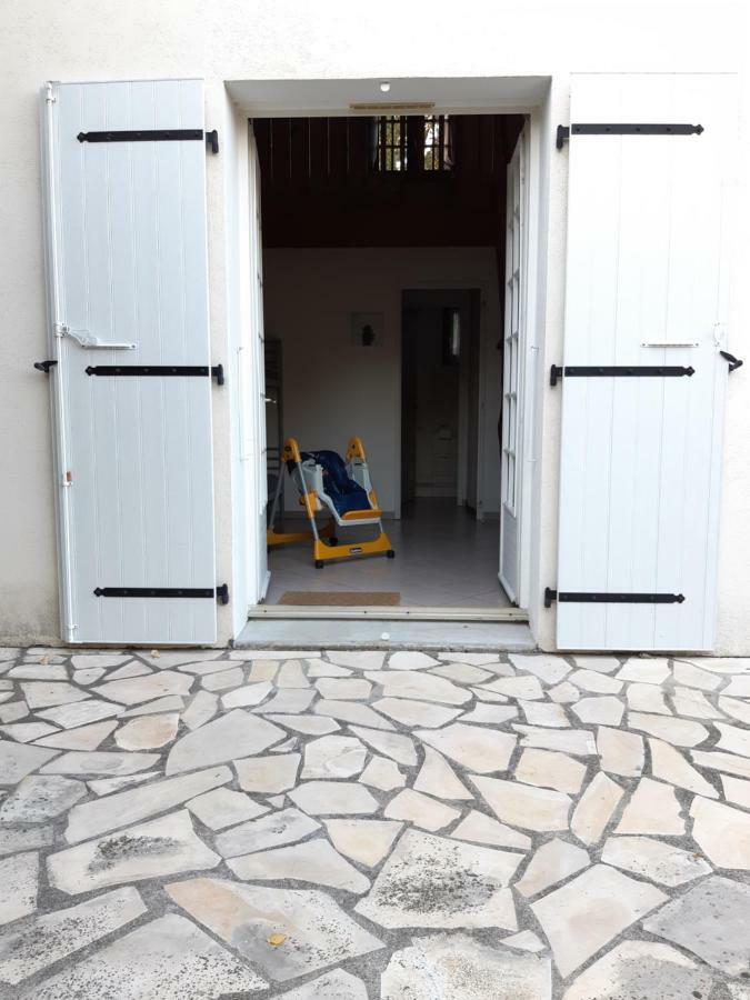 L'Abri D'Emilie Villa Saint-Xandre Kültér fotó